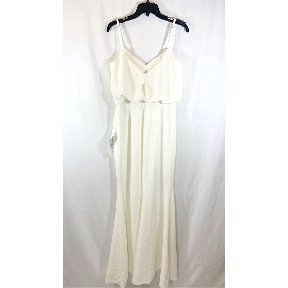 SALE! 🔥Dress the Population wedding Gracelyn Gown - Picture 4 of 6